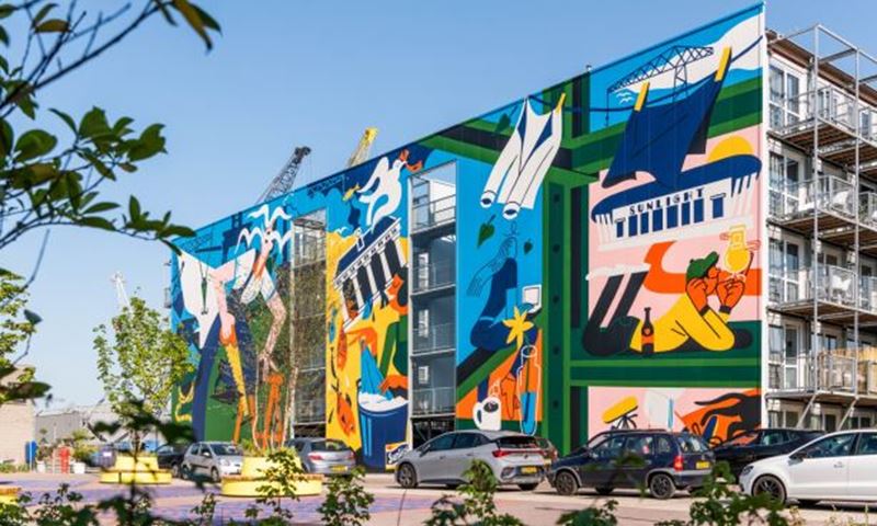 Joren Joshua maakt grootste mural Vlaardingen in District U