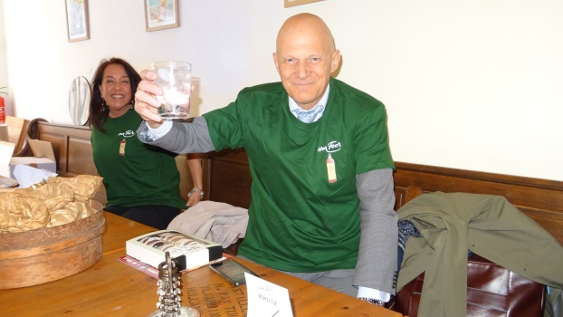 Bert Wijbenga (ge)looft historie Distilleerderij Van Toor