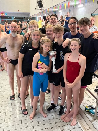 6e editie Zwemmarathon groot succes