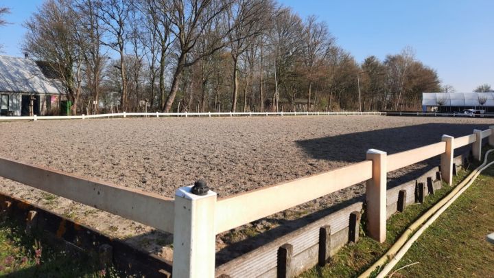 Veilige buitenbak voor kwetsbare kinderen