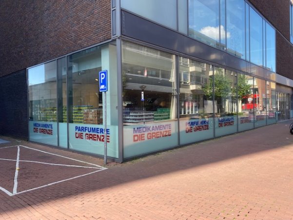 Medikamente Die Grenze: Veldtocht westwaarts