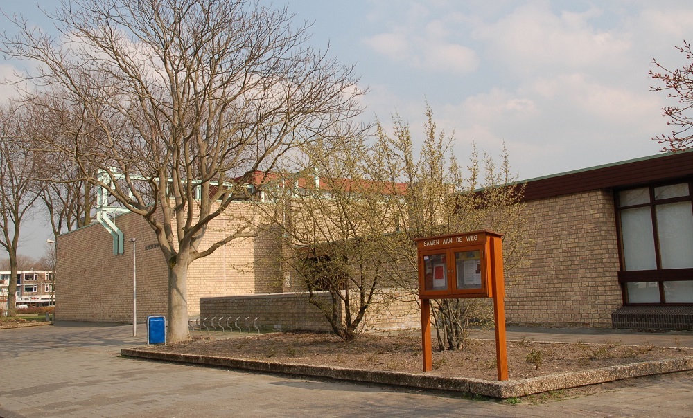 Kleine kerstmarkt in Kerkcentrum Holy