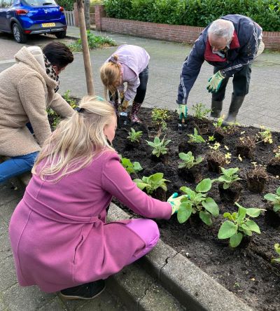 Groen goud voor Vlaardingen in NK Tegelwippen