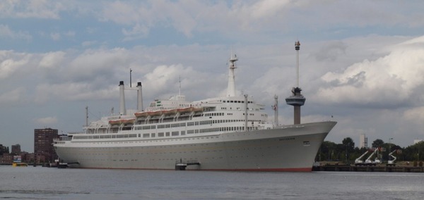Scheepvaarttentoonstelling op stadse baren
