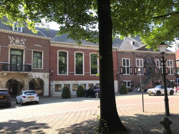 Bezoek het stadhuis