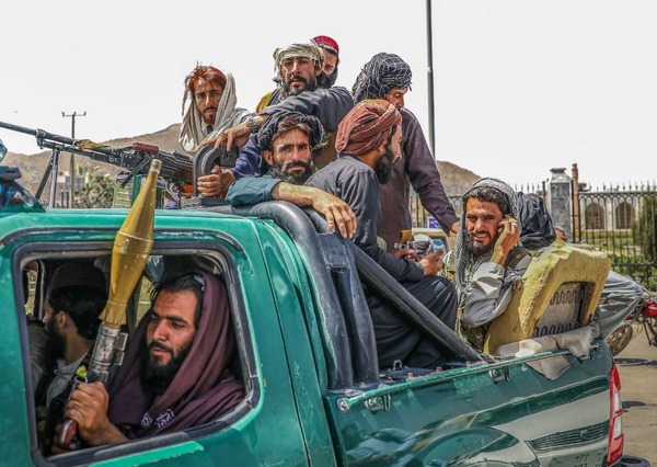 Fototentoonstelling Vlaardingse NRC-fotograaf Hedayat Amid op tournee