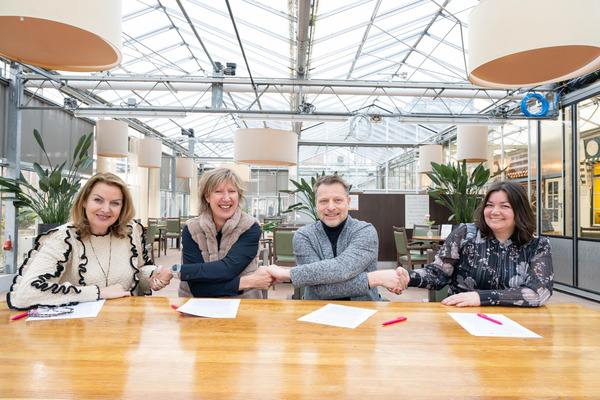 Onderzoek woon/zorg oplossingen Dillenburgsingel