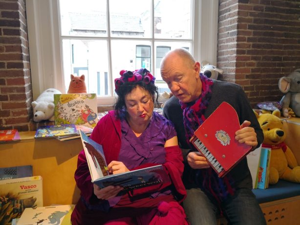 Muzikaal voorleesfeest in Bibliotheek