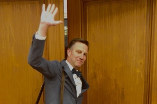 Van gemeenteraad naar kerkenraad