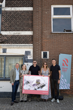 Loods en pakhuis De Tweeling krijgen een nieuwe toekomst