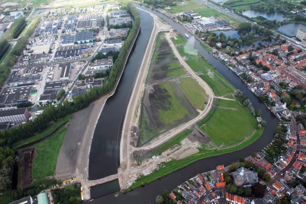 Midden-Delfland Vereniging viert verjaardag in Rotterdam Overschie
