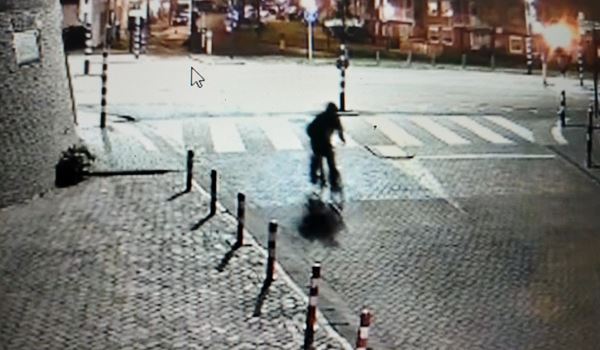 Opsporing Verzocht toont dit camerabeeld van verdachte van steekincident