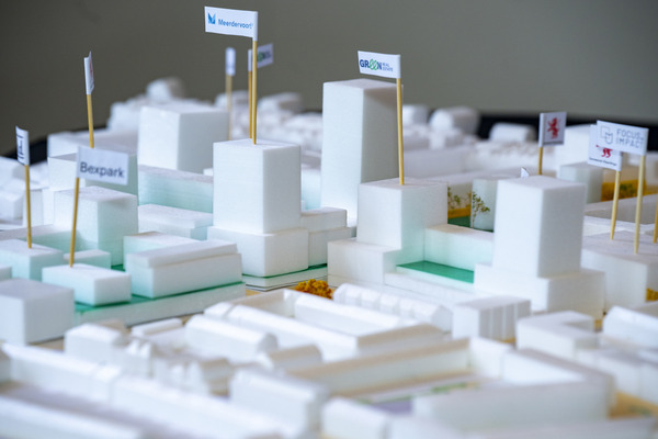 Manhattan aan de Maas?