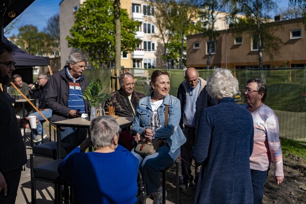 Start renovatieproject Waterweg Wonen en ERA Contour