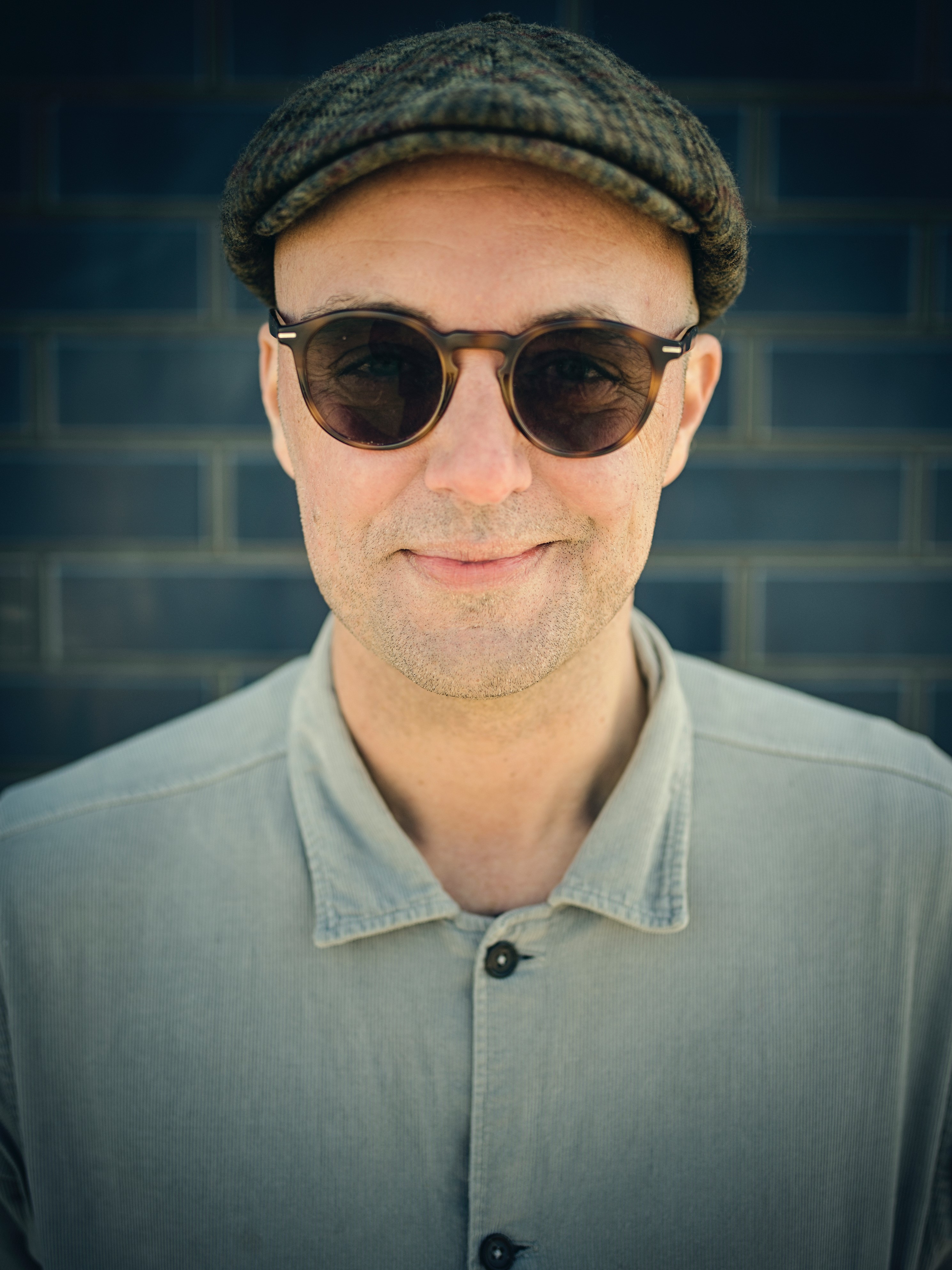 Singer-songwriter Niels Geusebroek terug in het theater