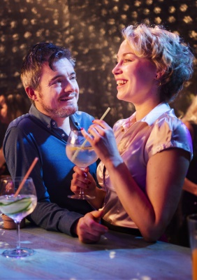 Komt een vrouw bij de dokter, naar de bestseller  van Kluun