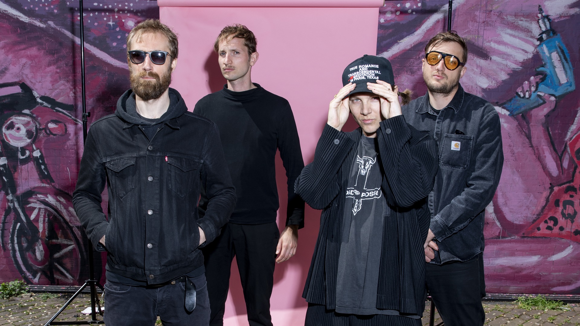 Punksensatie Hang Youth op zaterdag 28 mei in De Kroepoekfabriek