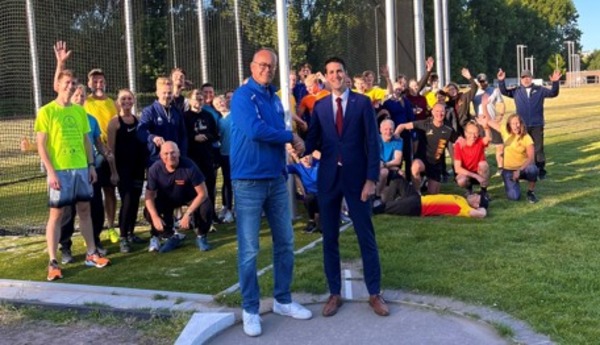Atletiekbaan goedgekeurd
