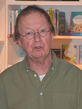 Lévi Weemoedt treedt op in Post Scriptum