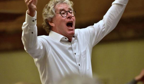 Korenconcert door Inspire2LiveChoir en Choir4Hope