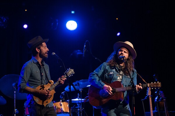 Daniel Young feat. Mark Horton Smith