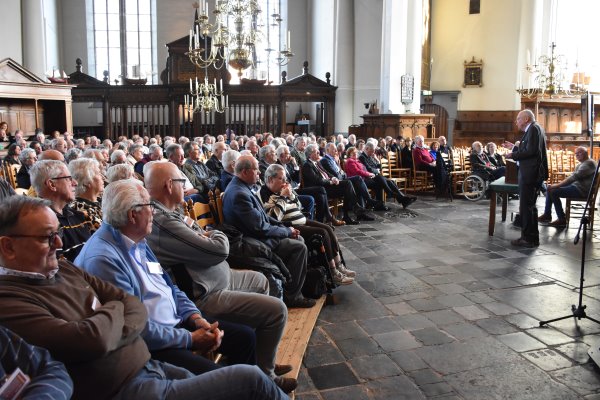 40e verjaardag met uitgave van twee boeken