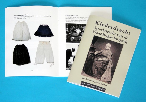 ‘Klederdracht - Streekdracht van de Vlaardingse burgerij’