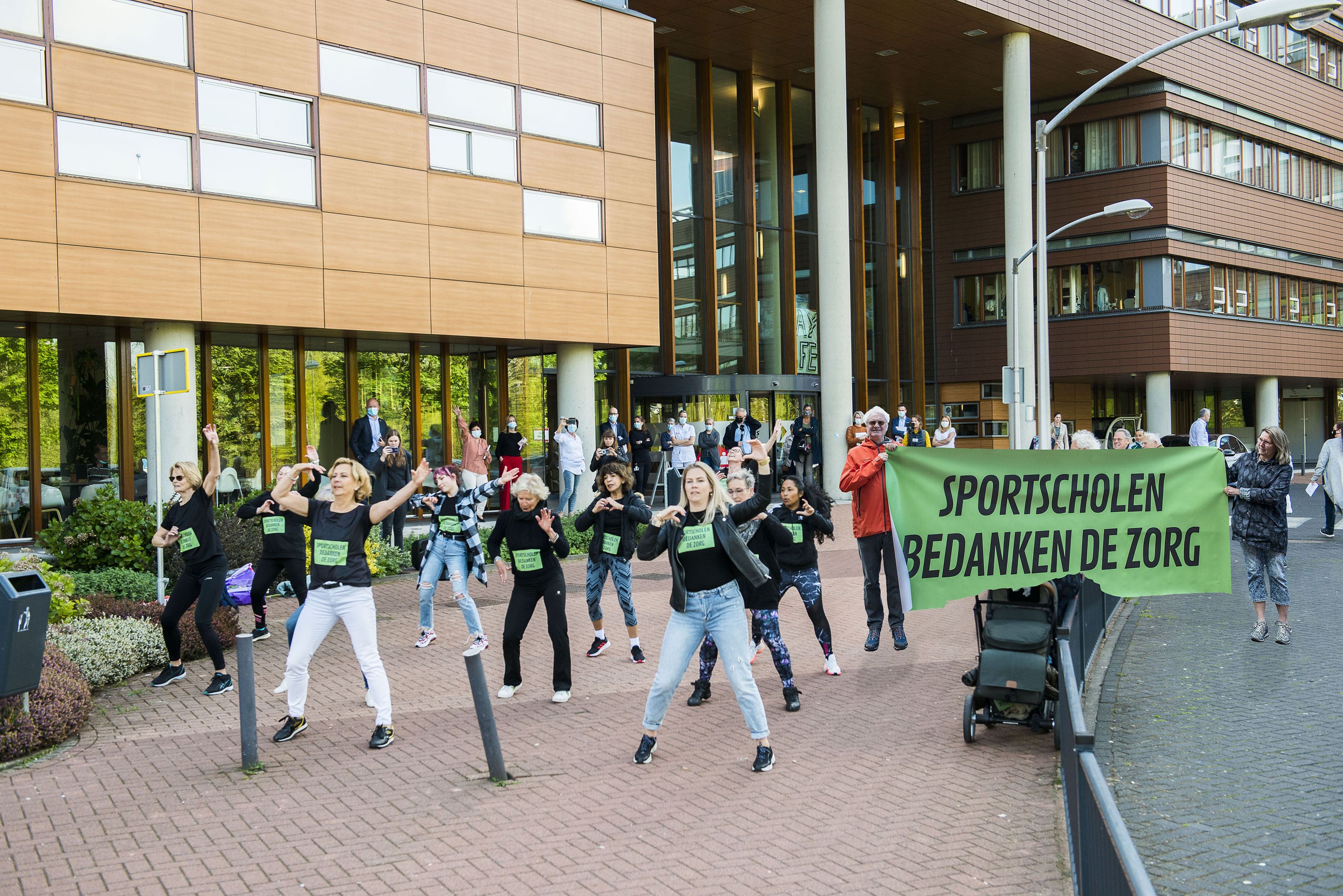 Hoogendijk Sport & Fitness bedankt de zorg