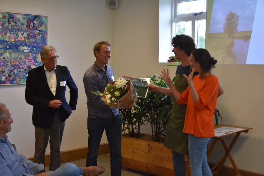 Aanmoedigingsprijs 2022 voor  Pluktuin Schipluiden