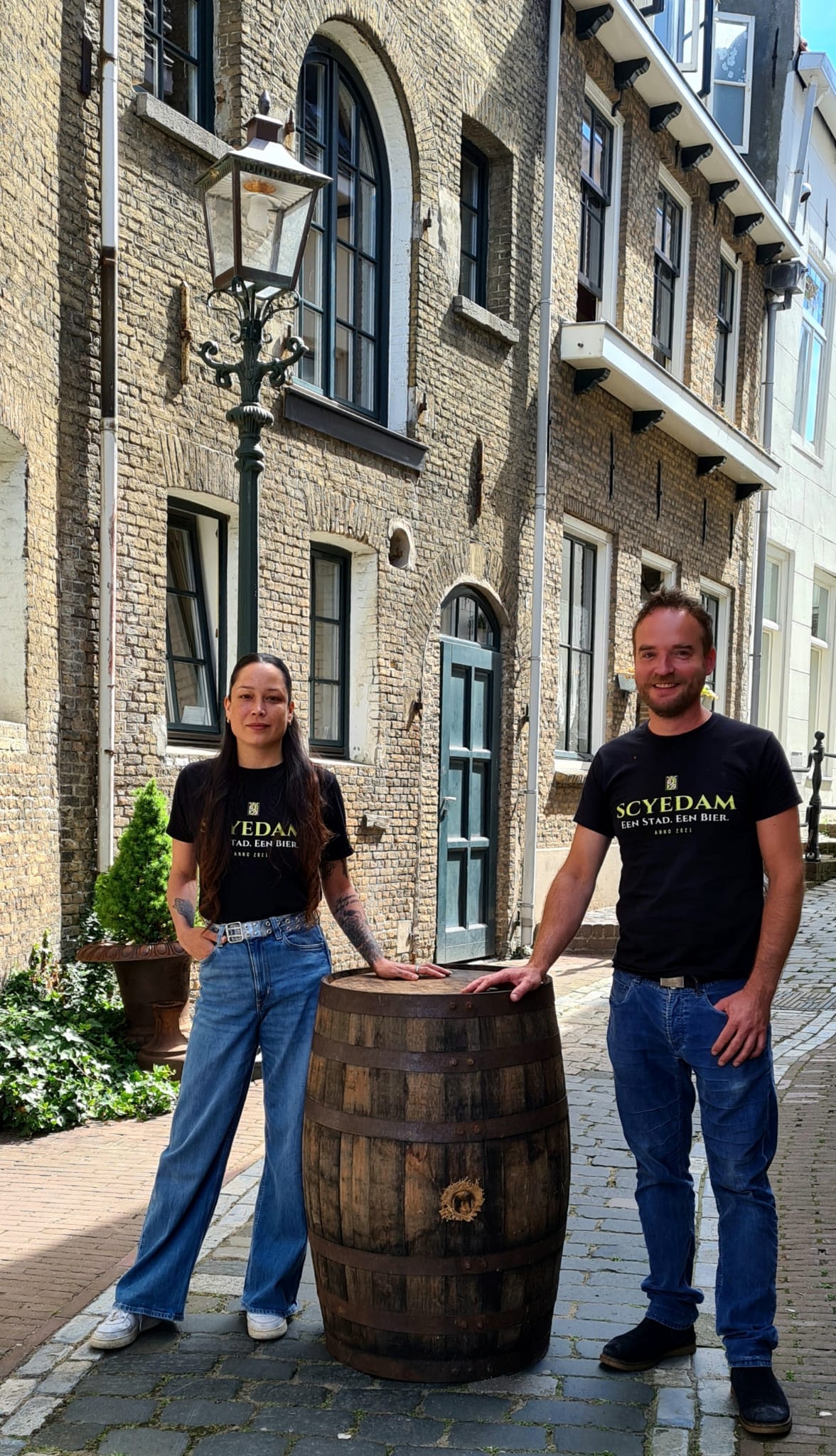 SCYEDAM komt met Kopstoot, een op jenevervat gelagerd bier