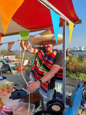 Smullen met zand tussen je tanden