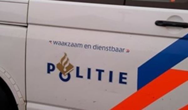 Twee mannen na beroving in hun vluchtauto in Rotterdam aangehouden