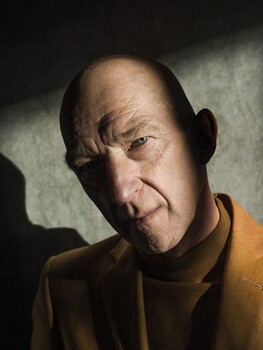 Wilfried de Jong over Mist