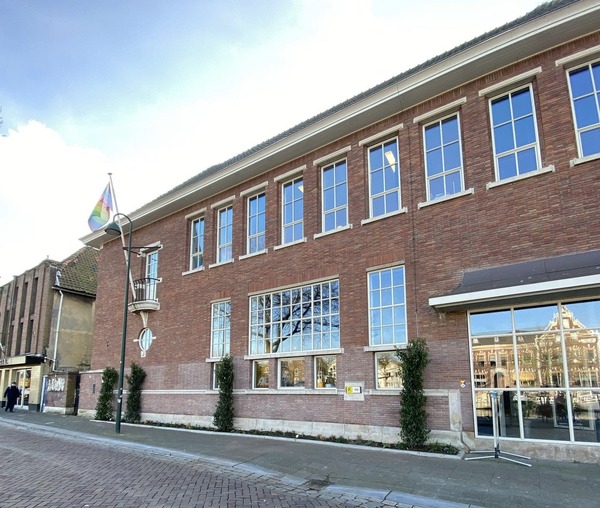 Water, woorden en een wedstrijd