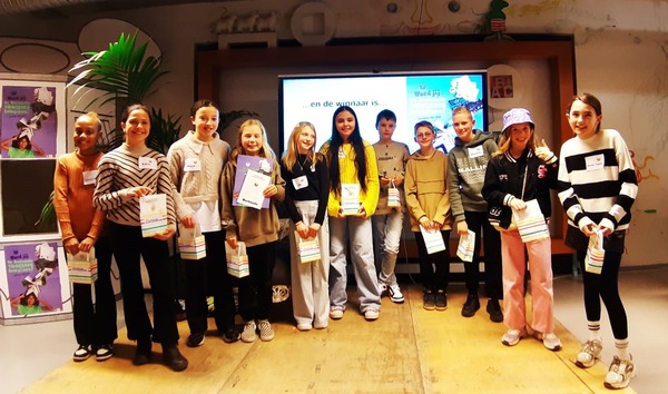 Jippe wint de eerste lokale voorronde van de voorleeswedstrijd