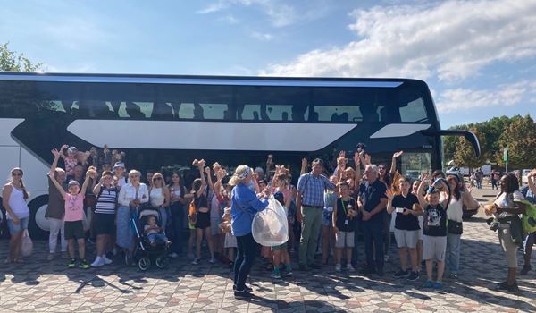 Oekraïense gezinnen met Lions naar Blijdorp