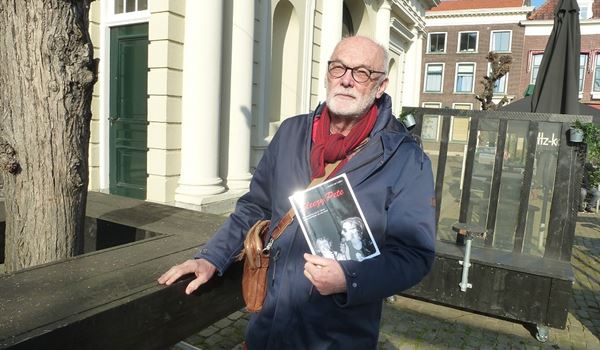 ‘Sleezy Pete’. Van langharig tuig tot vetkuif, op gereformeerde school