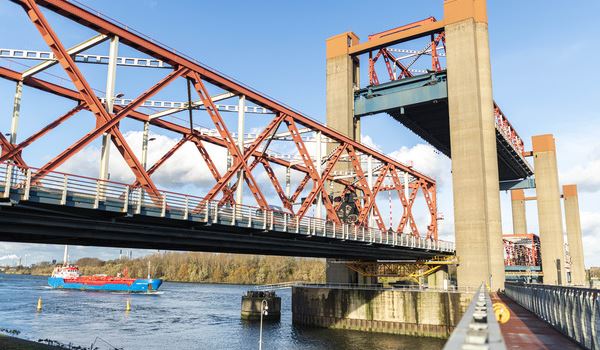 Nachtafsluitingen Spijkenisserbrug 10 - 12 februari 2025